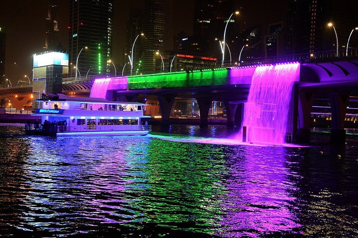 Canal Glass Cruise